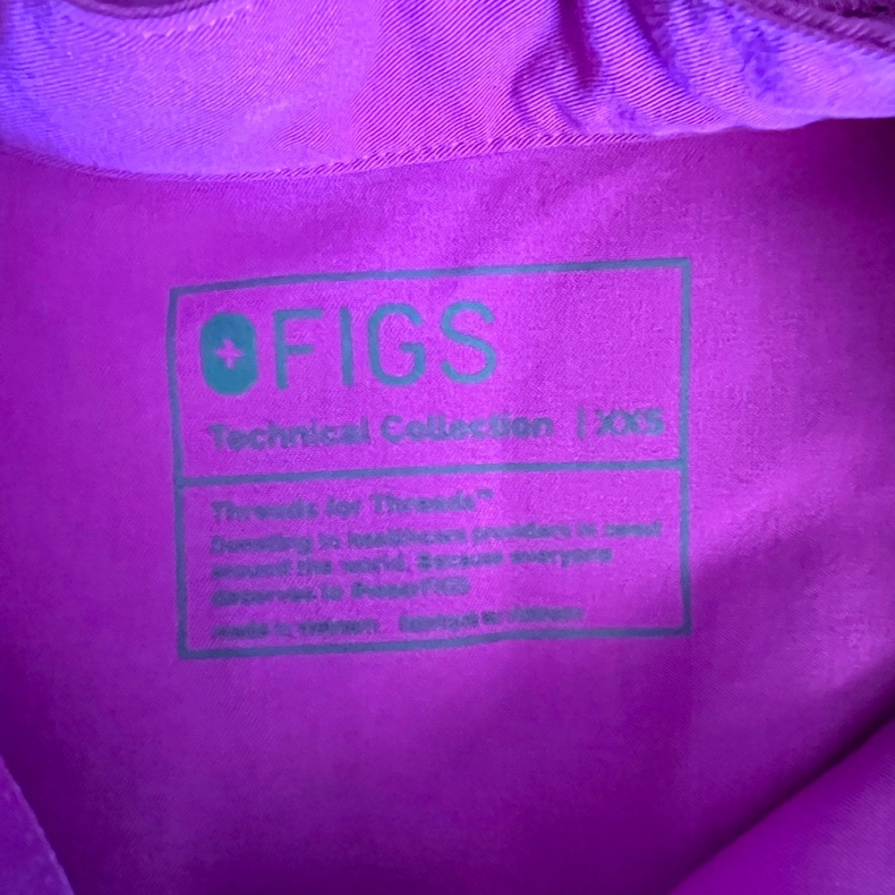 Figs scrub set